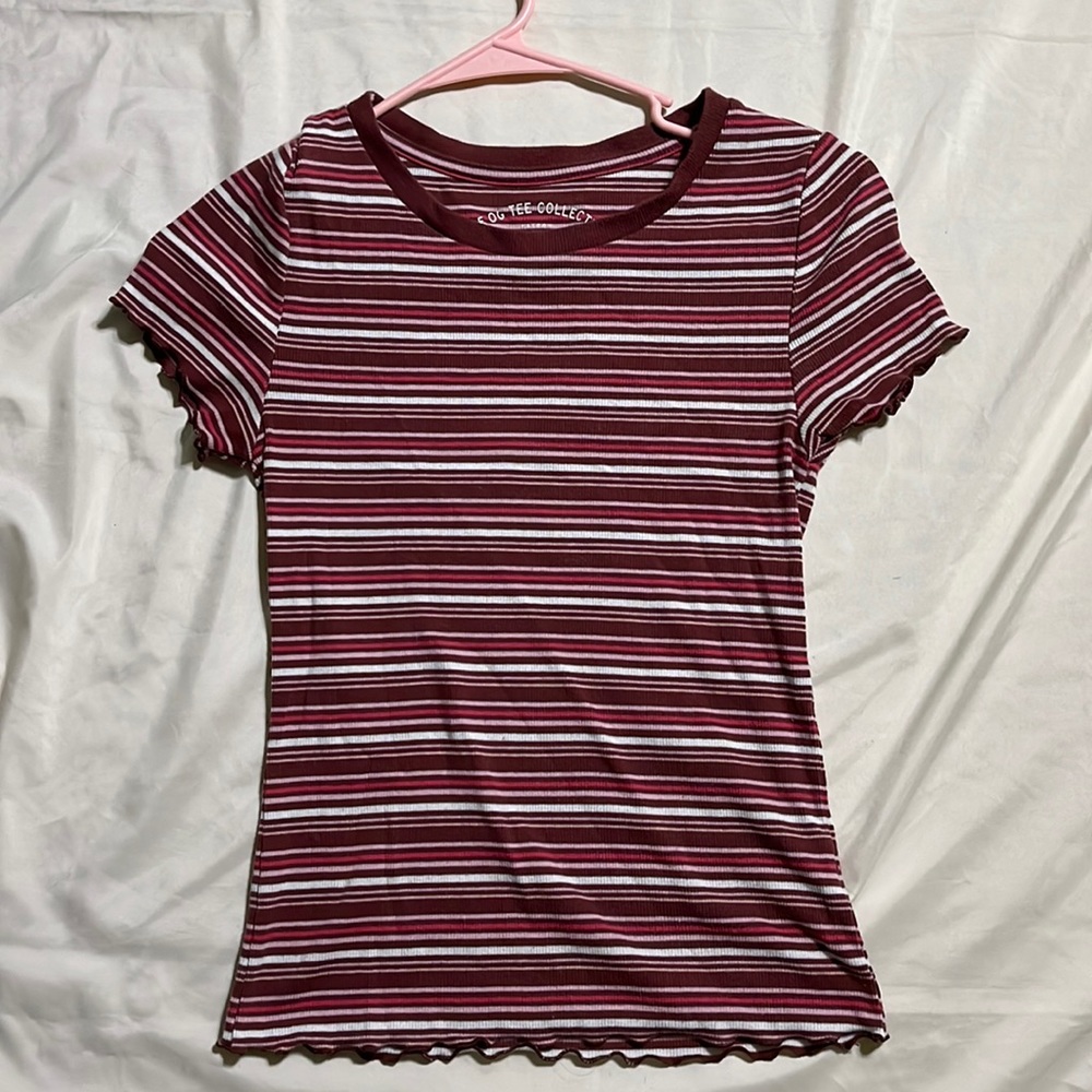 Medium tight, longish shirt